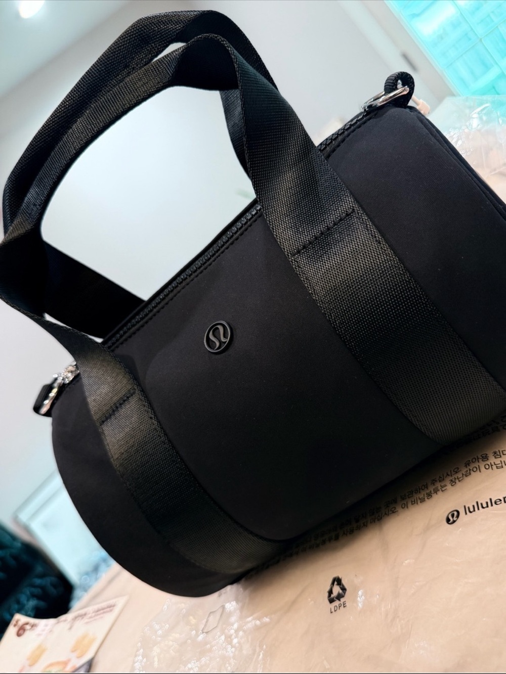 NWT BUNDLE - Lululemon Knit Nylon Mini Barrel Duffle 5L - Black - BUNDLE - Picture 2 of 16